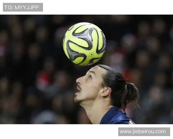 足球明星如何通过精准技巧与心理战术打破门徒防线的秘密解析