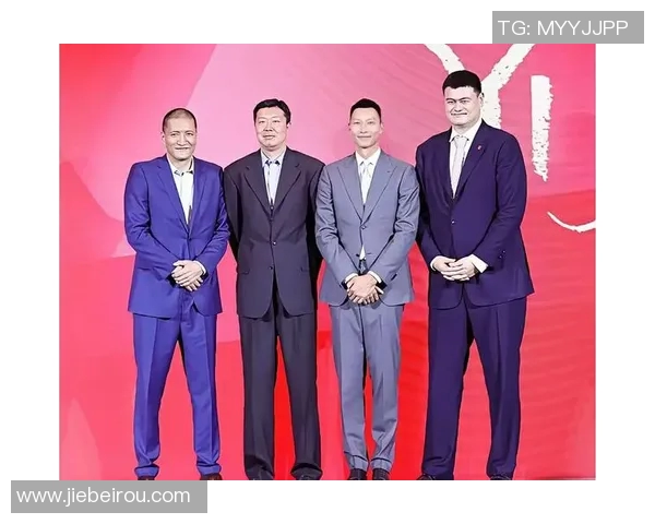 中国篮球明星风采展现从姚明到易建联的辉煌历程与成就解析 中国篮球明星风采展现从姚明到易建联的辉煌历程与成就解析